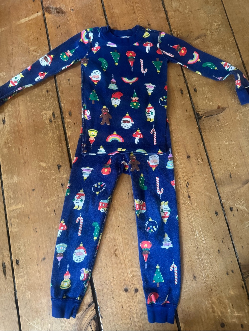 Hanna Andersson Navy Blue Holiday Print Pajama Set